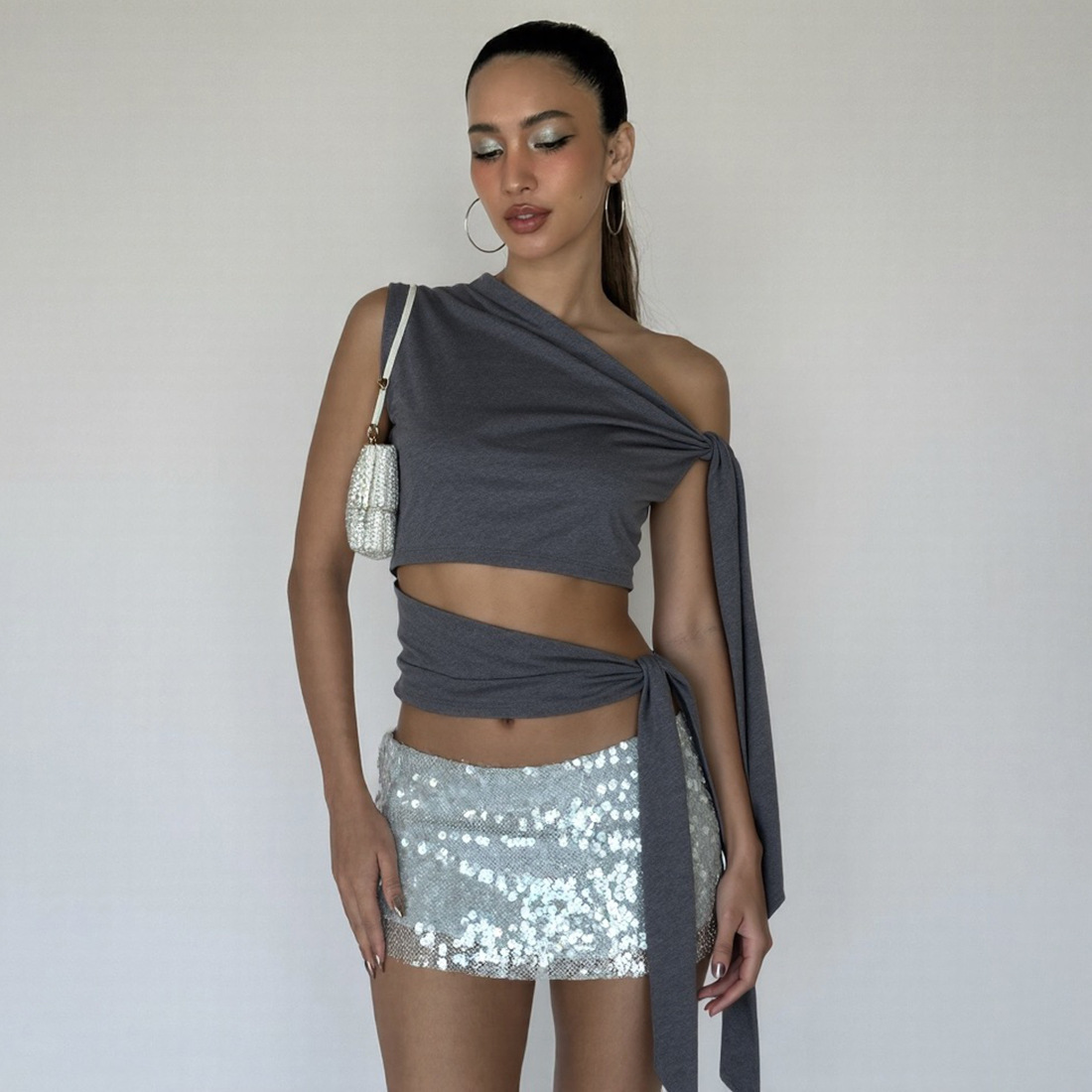Wiosna 2025, damska moda, seks – Crossfit Belt recenzja i cena
